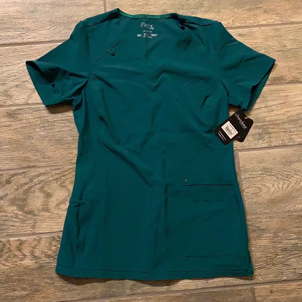 Cherokee Scrub Top